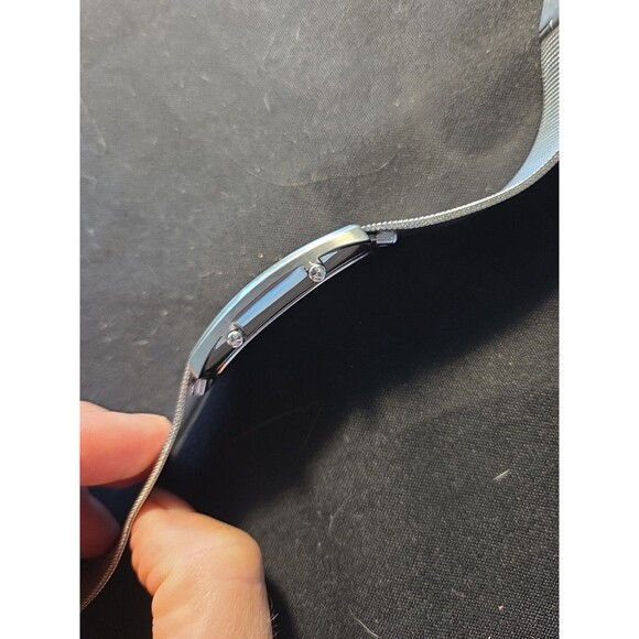 Skagen Mesh Stainless Steel Mens Large Face Dual Time Wristwatch WR 3ATM EUC - Picture 10 of 11